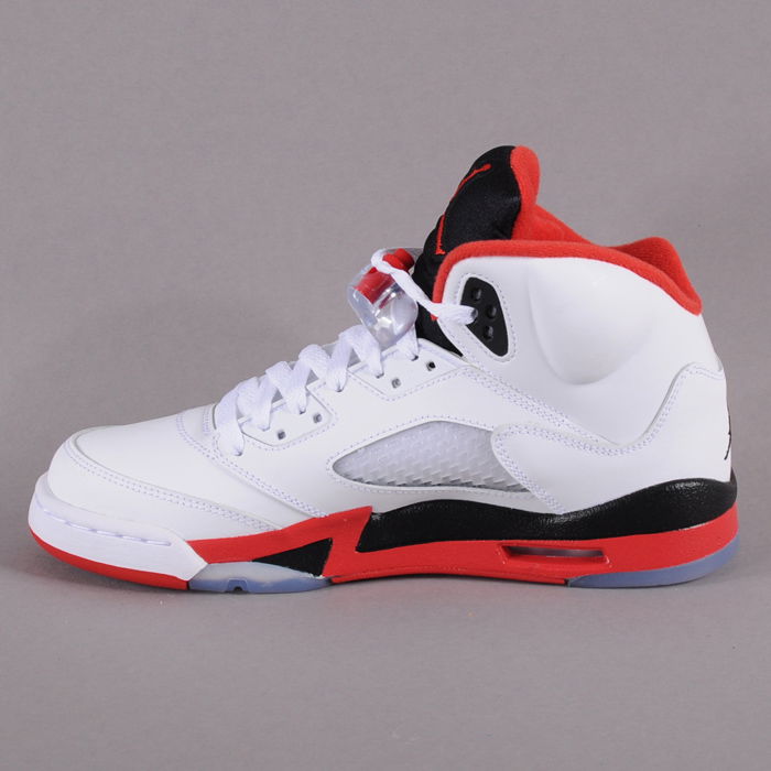 Sneakers och skor Jordan Air Jordan 5 Retro ''Fire Red Black Tongue'' 2013 GS Vit | 440888 120, 0