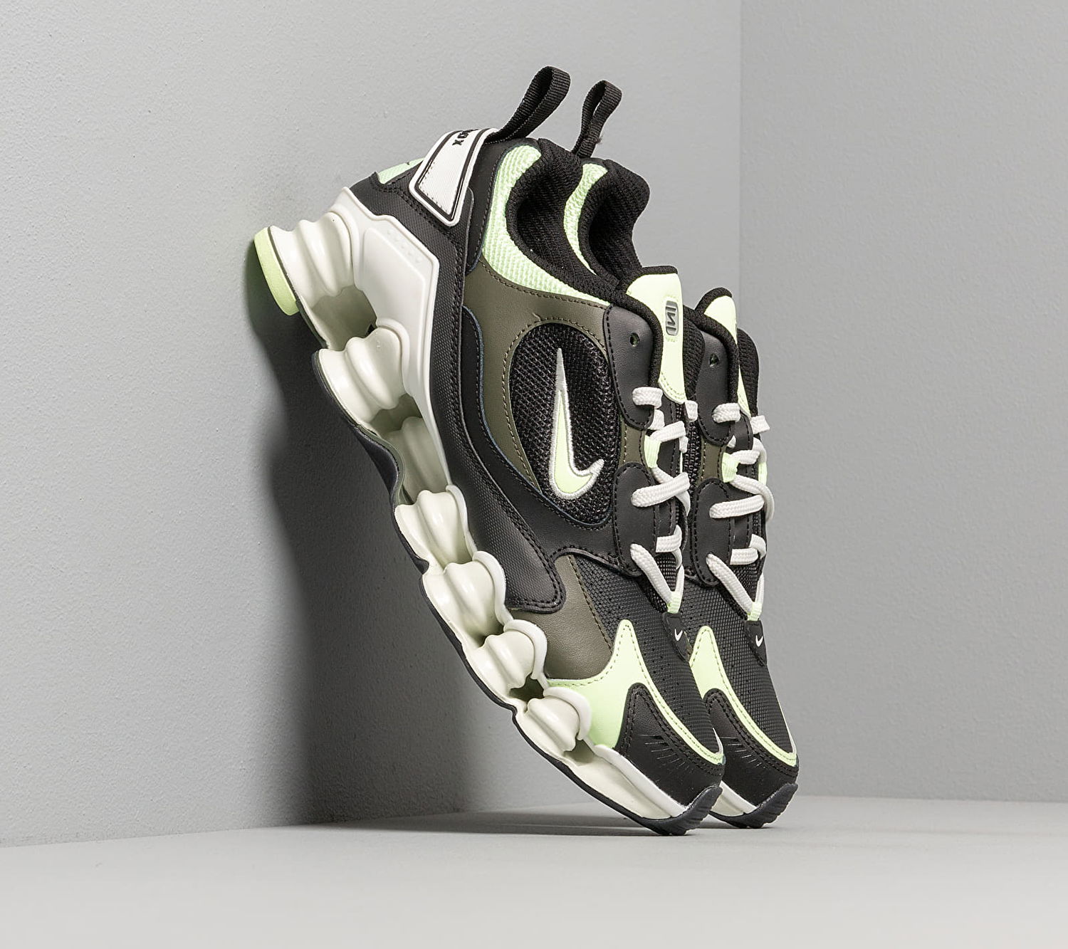 Sneakers och skor Nike W Shox TL Nova Svart | AT8046-001, 0