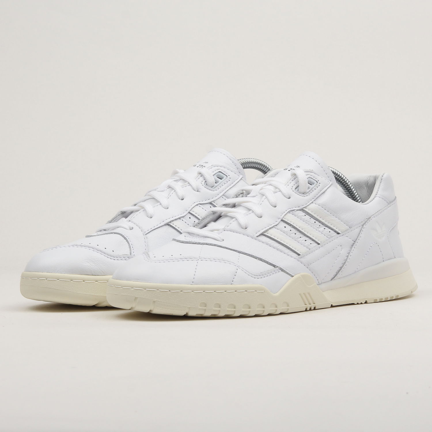 Sneakers och skor adidas Originals A.R. Trainer Vit | EE6331, 0