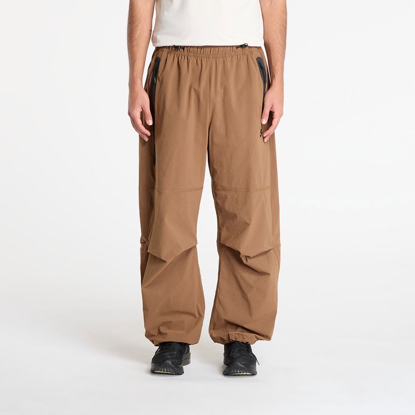 Byxor Nike Tech Woven Oversized Pants Brun | HM7158-235