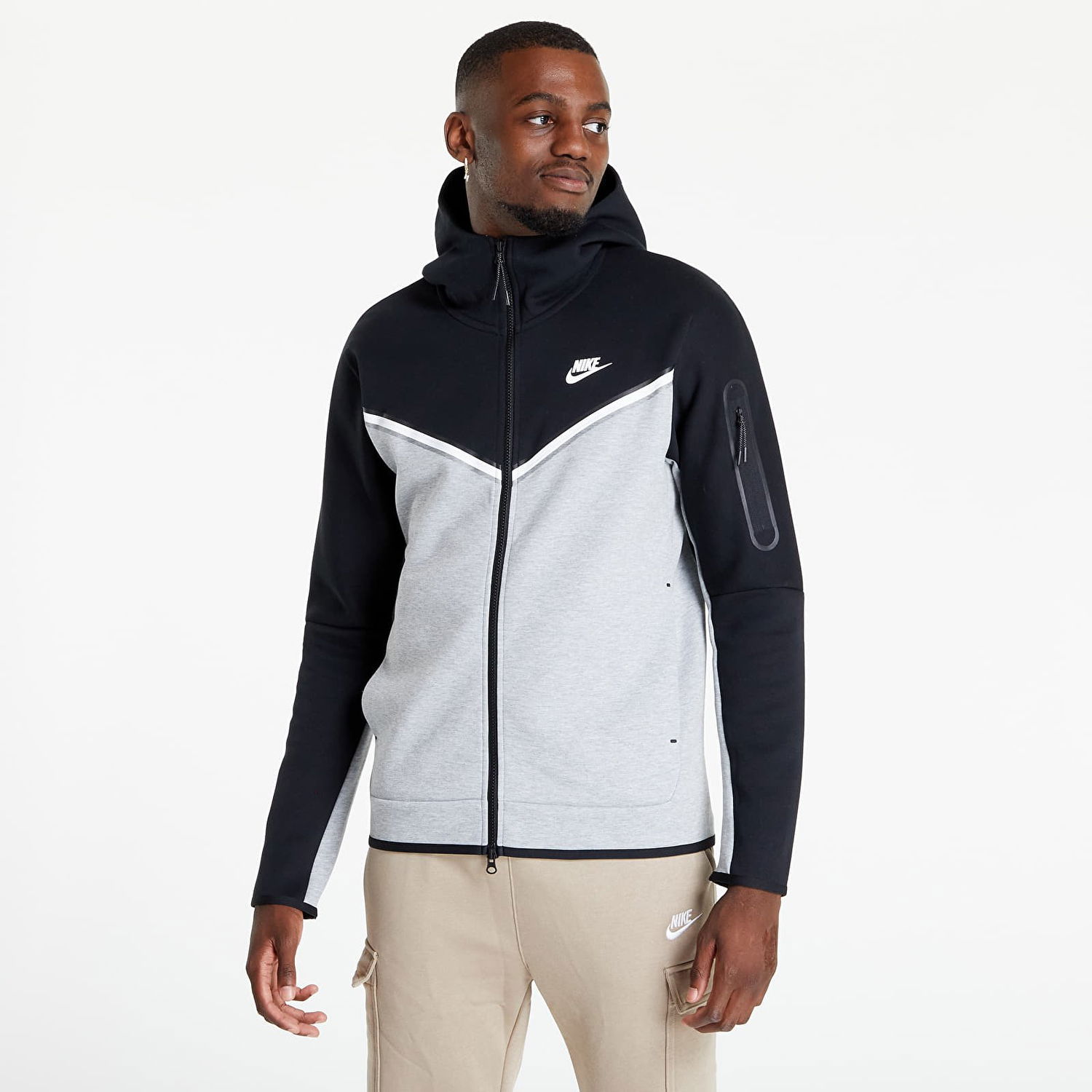 Sweatshirt Nike Tech Fleece Hoodie Full-Zip Svart | CU4489-016, 0