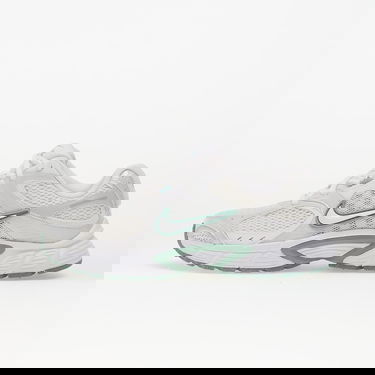 Sneakers och skor Nike V5 Rnr Grön | HQ7901-106, 0