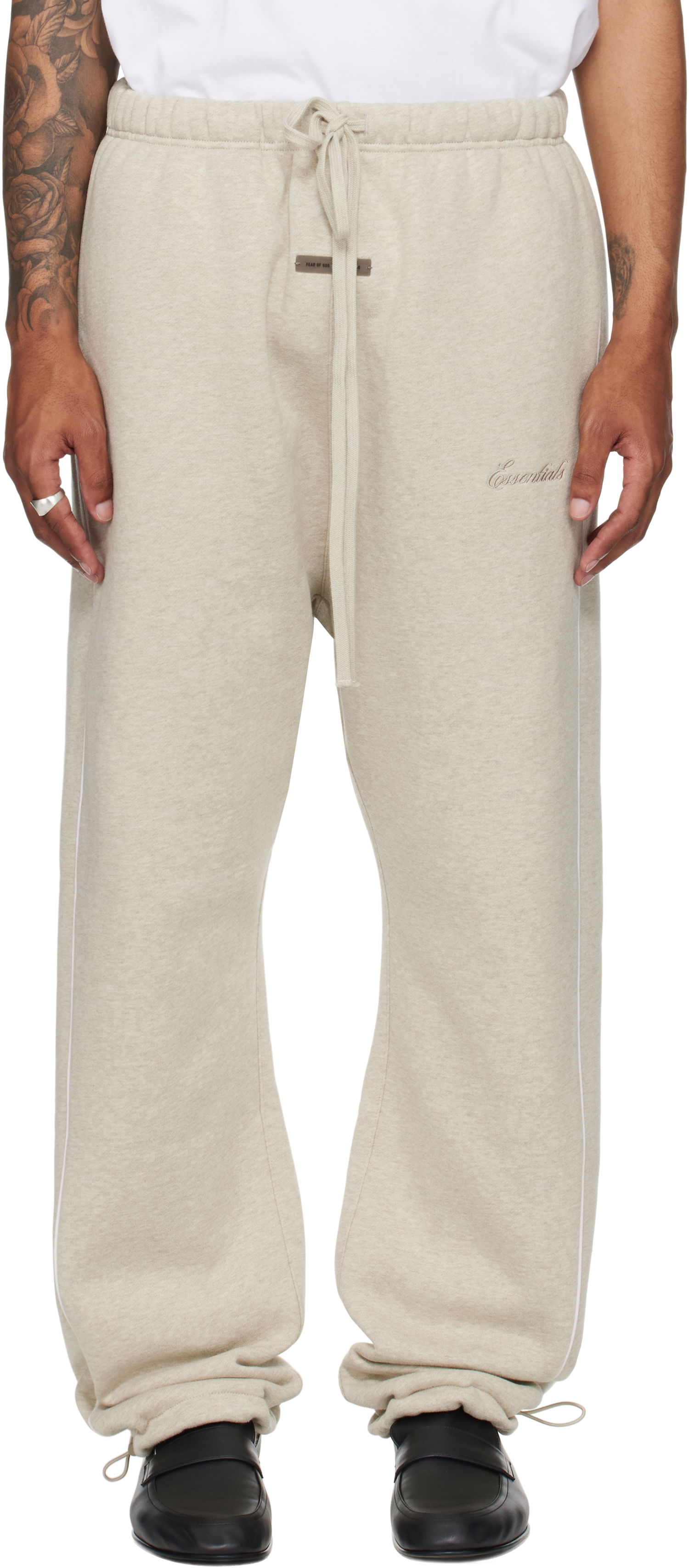 Träningsbyxor Fear of God Fear of God ESSENTIALS Relaxed Fleece Piping Sweatpants Beige | 130SP258062F, 0