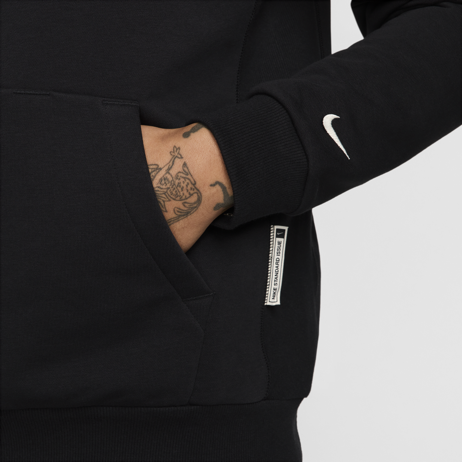 Sweatshirt Nike mikina Dri-FIT Standard Issue Svart | FZ0218-010, 1