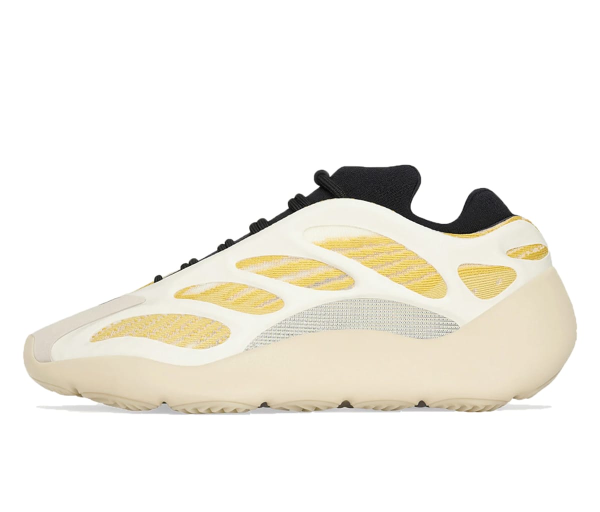 Sneakers och skor adidas Yeezy Yeezy 700 V3 "Safflower" Beige | G54853, 0