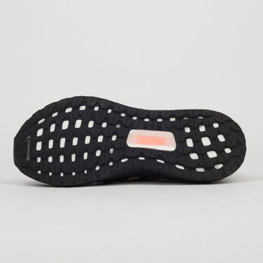 Sneakers och skor adidas Performance UltraBoost 20 Svart | FW4322, 4