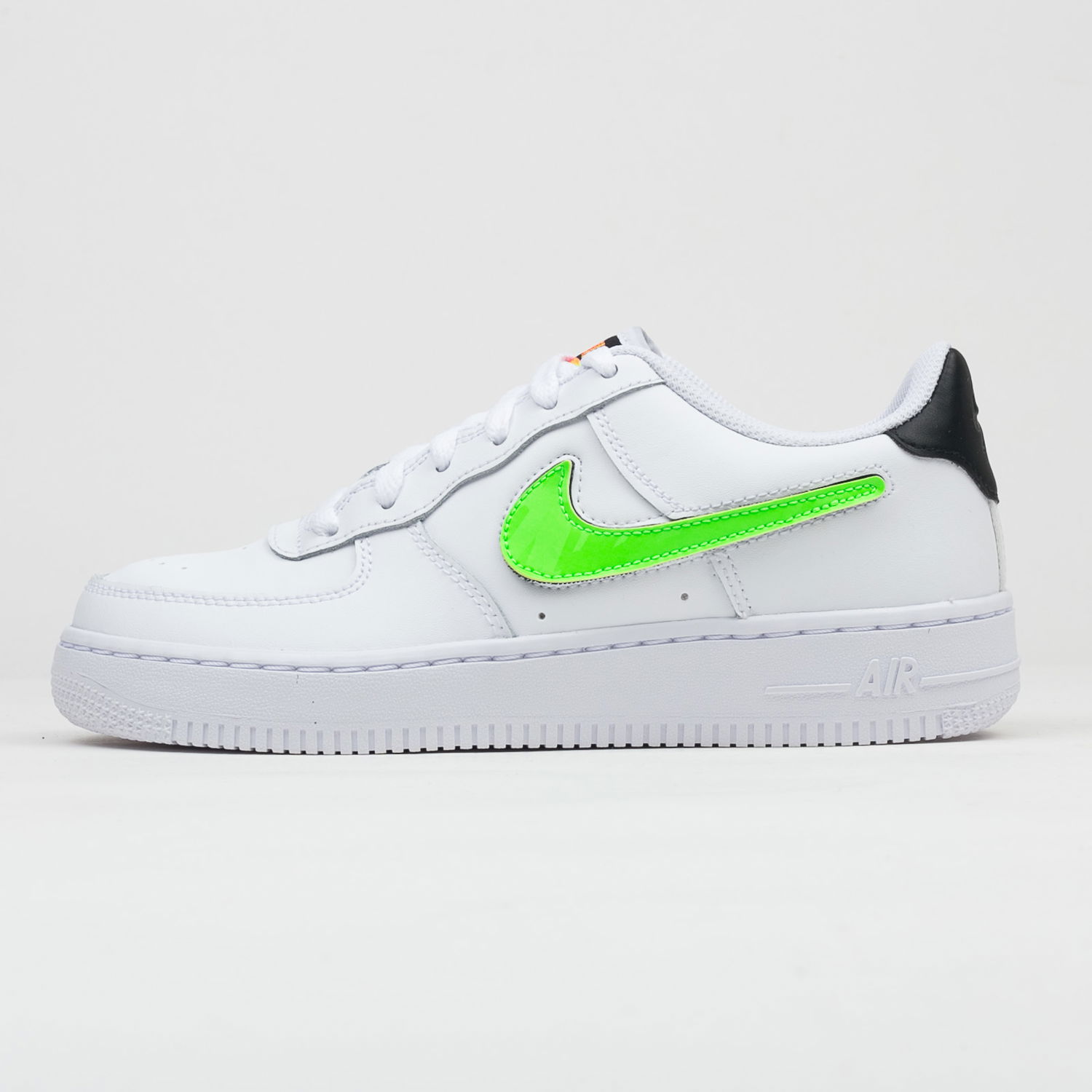 Sneakers och skor Nike Air Force 1 LV8 3 ''Green Strike'' GS Vit | AR7446-100, 0