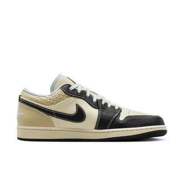 Sneakers och skor Jordan Air Jordan 1 Low SE "Coconut Milk" Beige | HQ3437-101, 2
