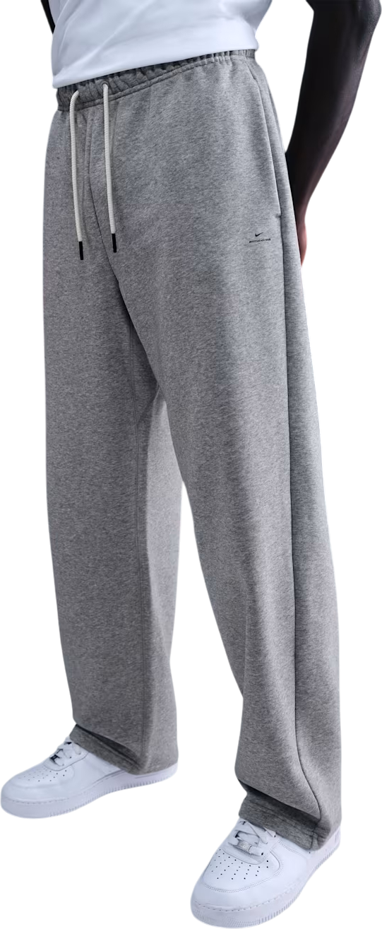 Träningsbyxor Nike Therma-FIT Standard Issue Fleece Pant Grå | im6333-063