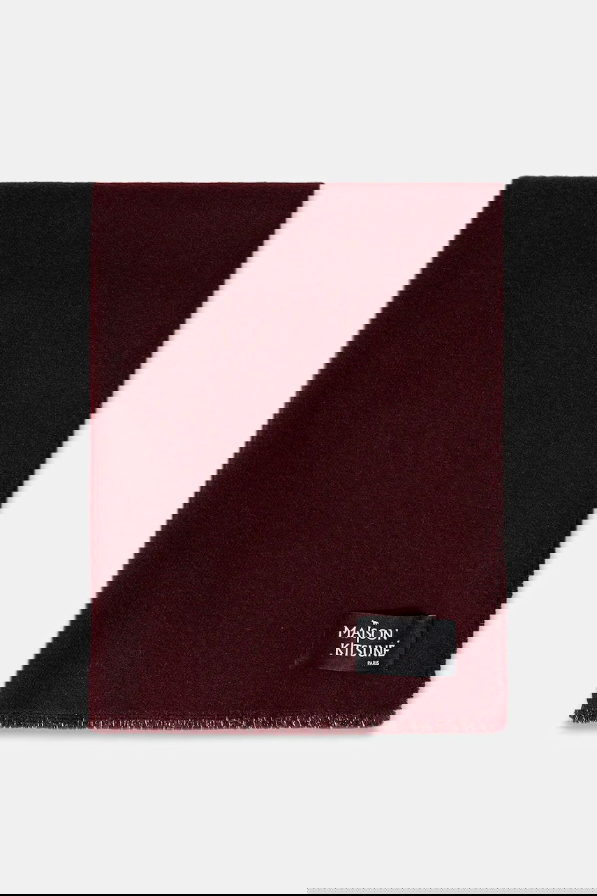 Halsduk MAISON KITSUNÉ Wool Fringe Scarf with Logo Patch Bourgogne | PW06200WB0028, 1
