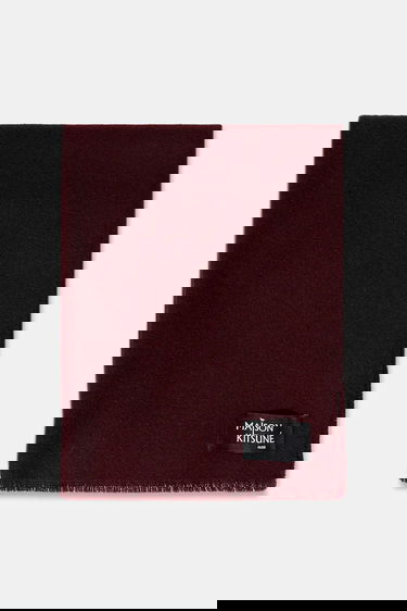 Halsduk MAISON KITSUNÉ Wool Fringe Scarf with Logo Patch Bourgogne | PW06200WB0028, 1