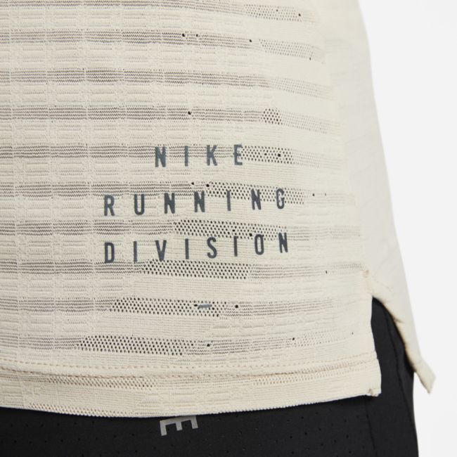 Linne Nike Dri-FIT ADV Run Division Pinnacle Running Tank Brun | DQ4774-206, 1