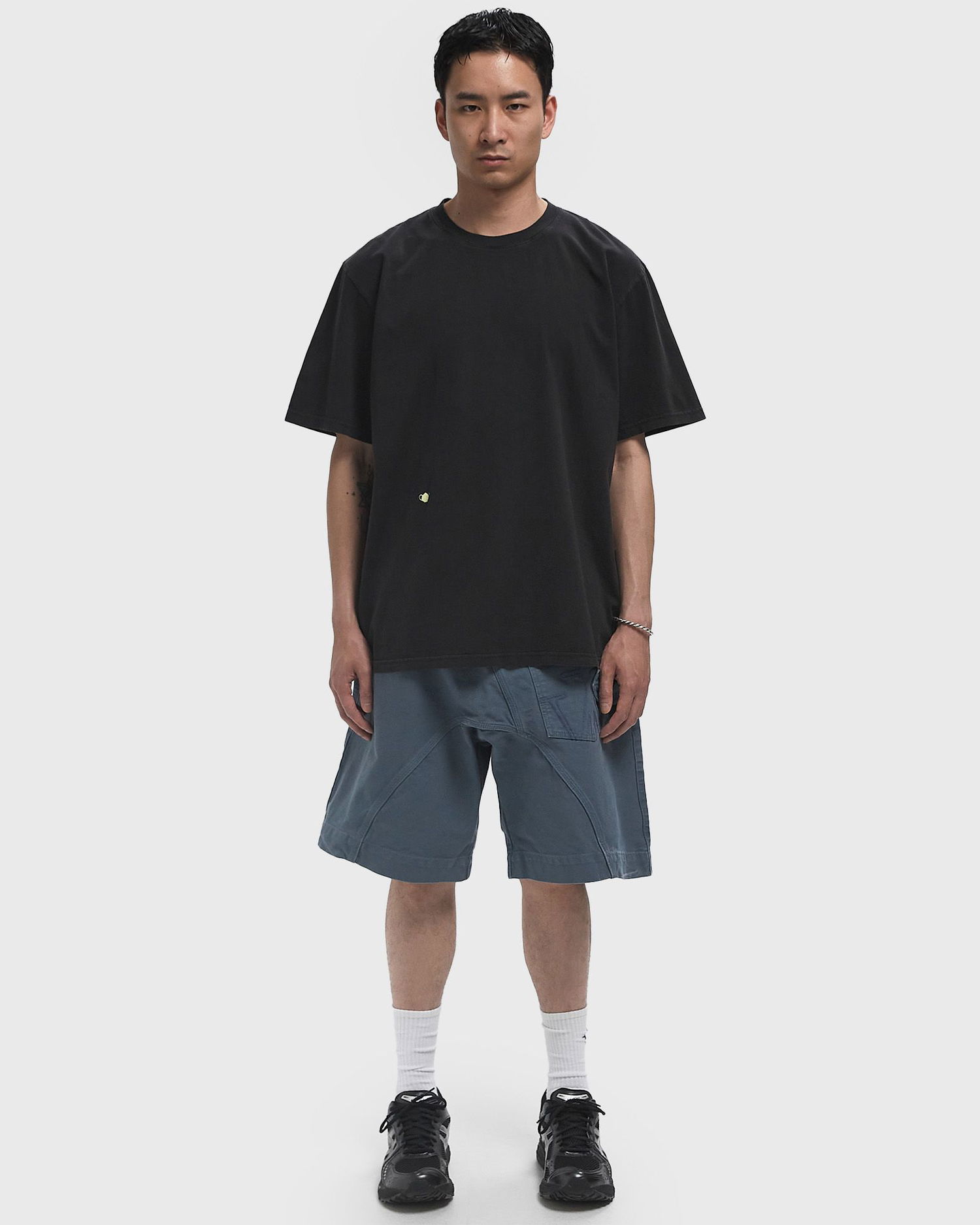 T-shirt JW Anderson JW Anderson Contrast Teapot Embroidery T-Shirt Svart | JT0300-PG1800-781, 1