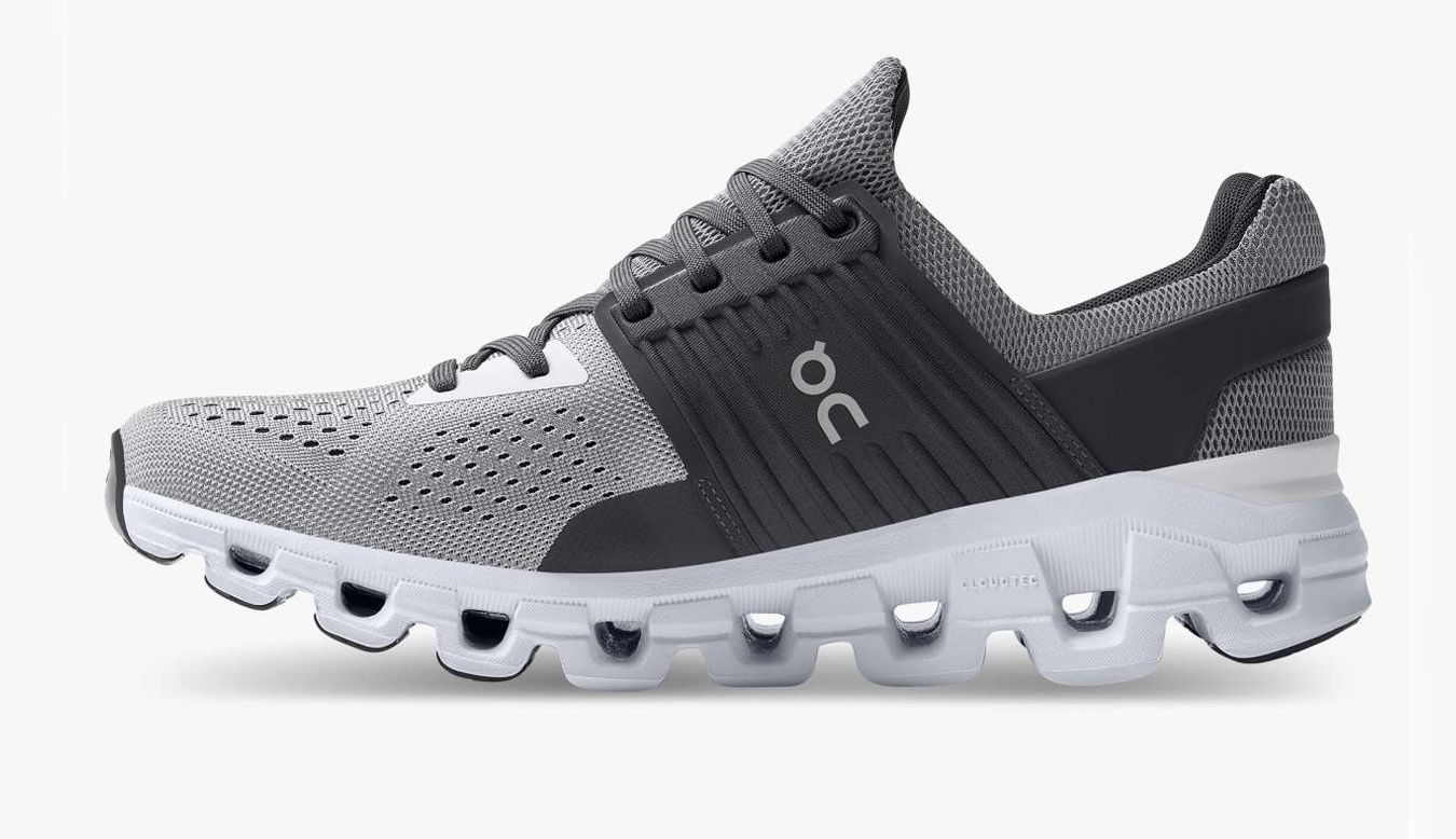 Sneakers och skor On Running Cloudswift PAD Svart | 41.98925, 0