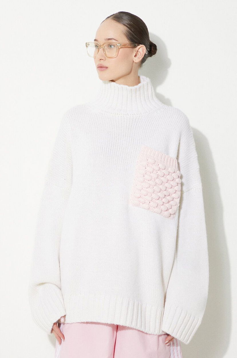 Sweater JW Anderson Turtleneck Jumper With Textured Patch Pocket Vit | KW1150.YN0144.001