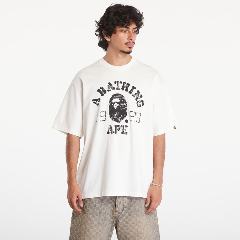T-shirt BAPE A BATHING APE Screen Print College Relaxed Fit Short Sleeve Tee Ivory Vit | 001TEK801320M IVY