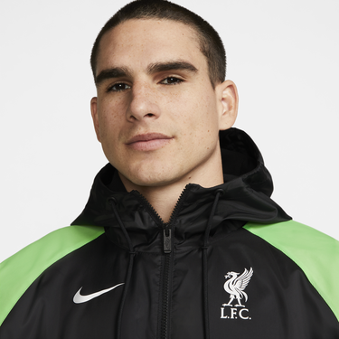 Jacka Nike Liverpool FC Sport Essentials Windrunner Jacket Svart | FD8374-010, 1