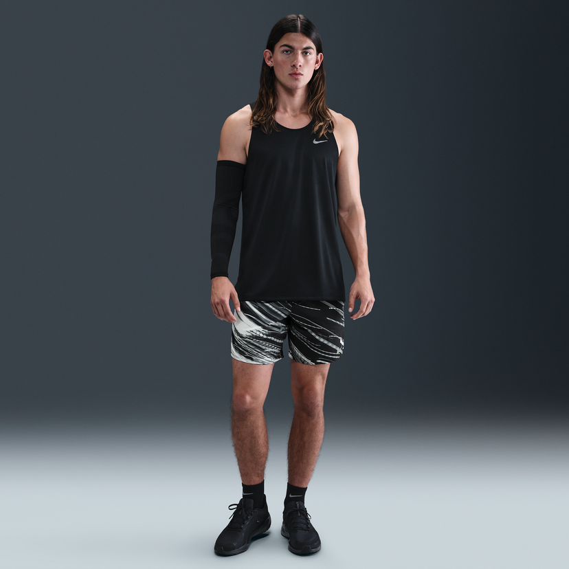 Shorts Nike 7" Dri-FIT Stride Running Shorts with Liner Svart | IB7928-025