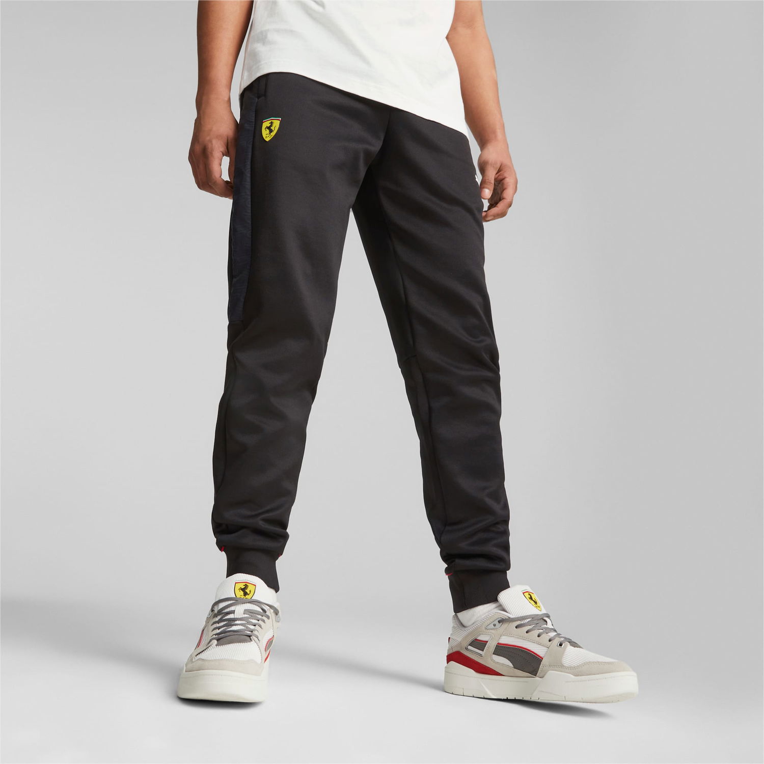 Byxor och jeans Puma Scuderia Ferrari Race Svart | 620937_01, 1