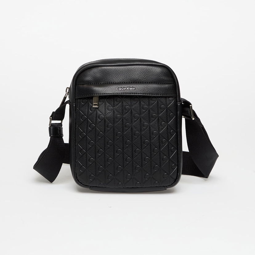 Axelväska CALVIN KLEIN Calvin Klein Emblem Aop Emboss Crossover Bag Svart | LV04D3204G UB1