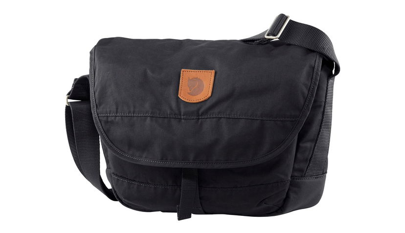 Axelväska FJÄLLRÄVEN Fjällräven Kånken Greenland Shoulder Bag Small Svart | F23155-550