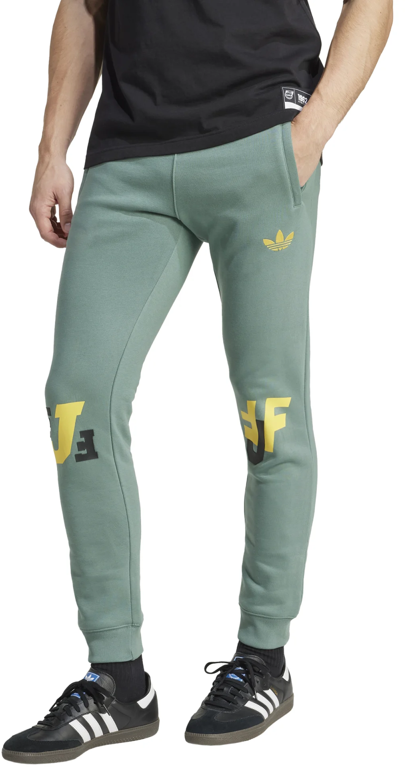 Träningsbyxor adidas Originals adidas Originals JAMAICA VRCT Pants Grön | je5334