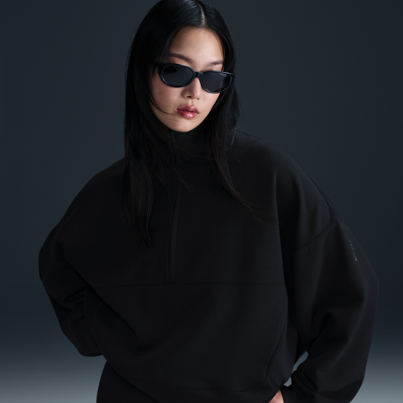 Sweatshirt Nike Nike 24.7 Impossibly Soft Dri-FIT 1/2 Zip Relaxed Top Svart | HQ8188-010