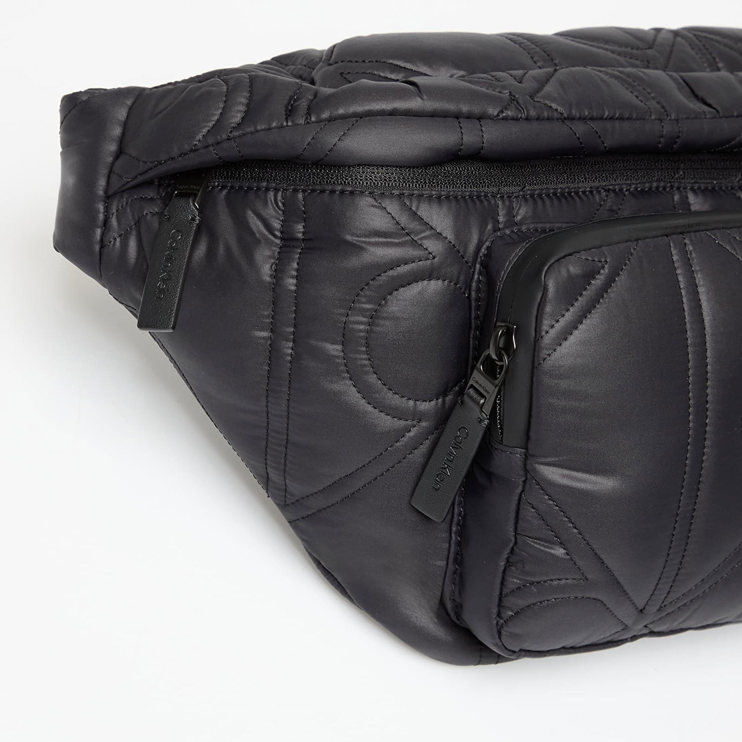 Midjeväska CALVIN KLEIN Calvin Klein Puffer Sling Bag Svart | LV04D3142G UB1, 1