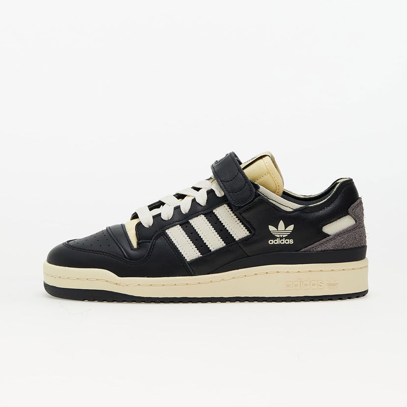 Sneakers och skor adidas Originals adidas Forum 84 Low Svart | IE3206