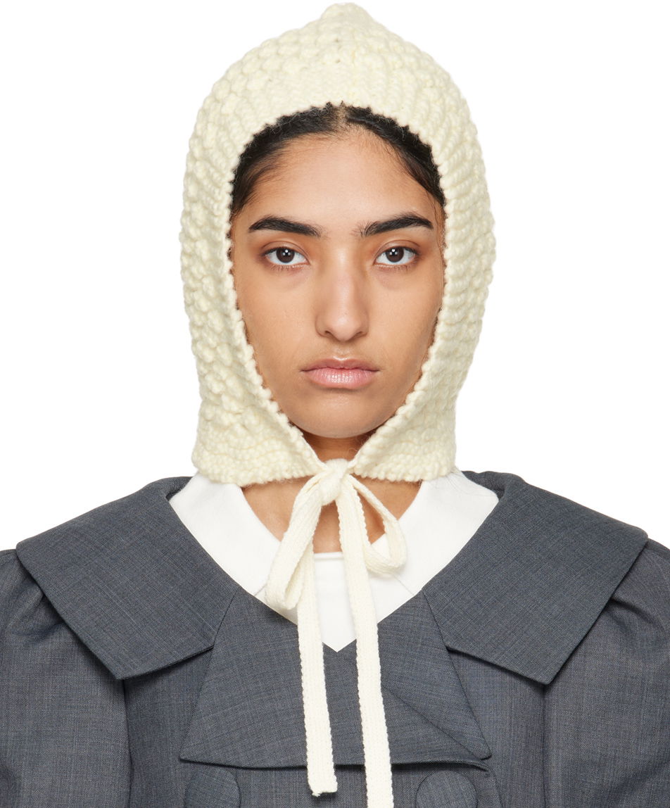 Mössa SHUSHU/TONG SHUSHU/TONG Tied Knit Hood Vit | MWDCAC06 ACR001, 0