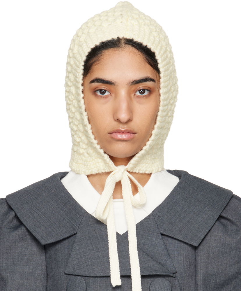 Mössa SHUSHU/TONG SHUSHU/TONG Tied Knit Hood Vit | MWDCAC06 ACR001