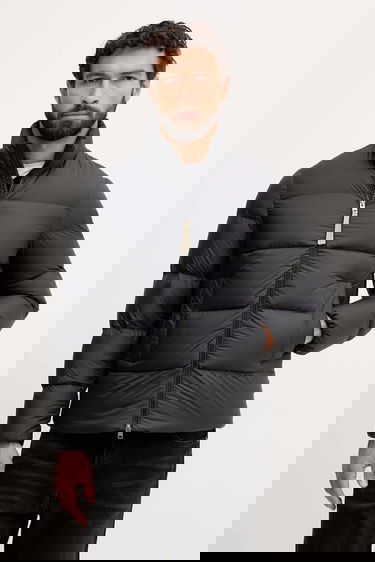 Pufferjacka WOOLRICH Winter Down Jacket Cloud Eagle Svart | CFWOOU2086MRUT2635, 0