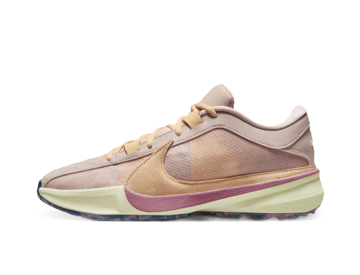 Basketboll Nike Freak 5 Rosa | DX4985-200