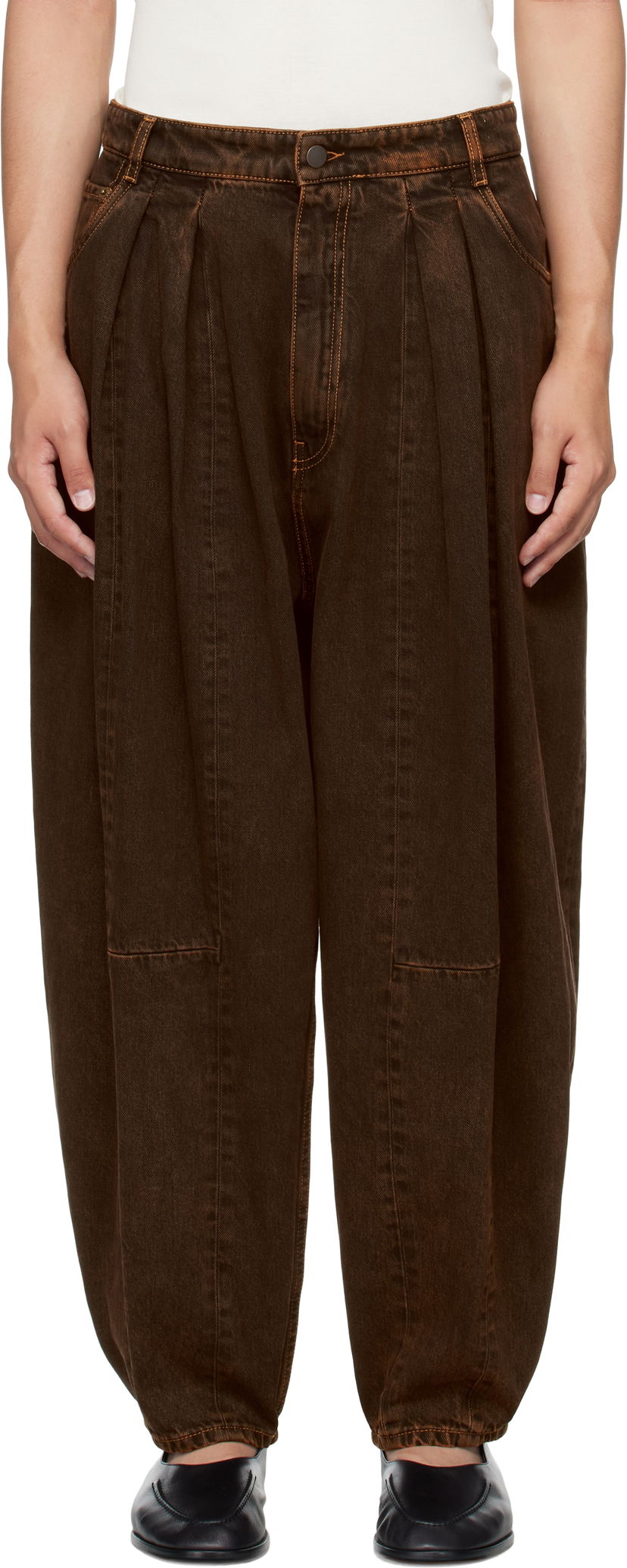 Byxor HED MAYNER Hed Mayner Pleated Denim Trousers Brun | HMMB67030A-HB252