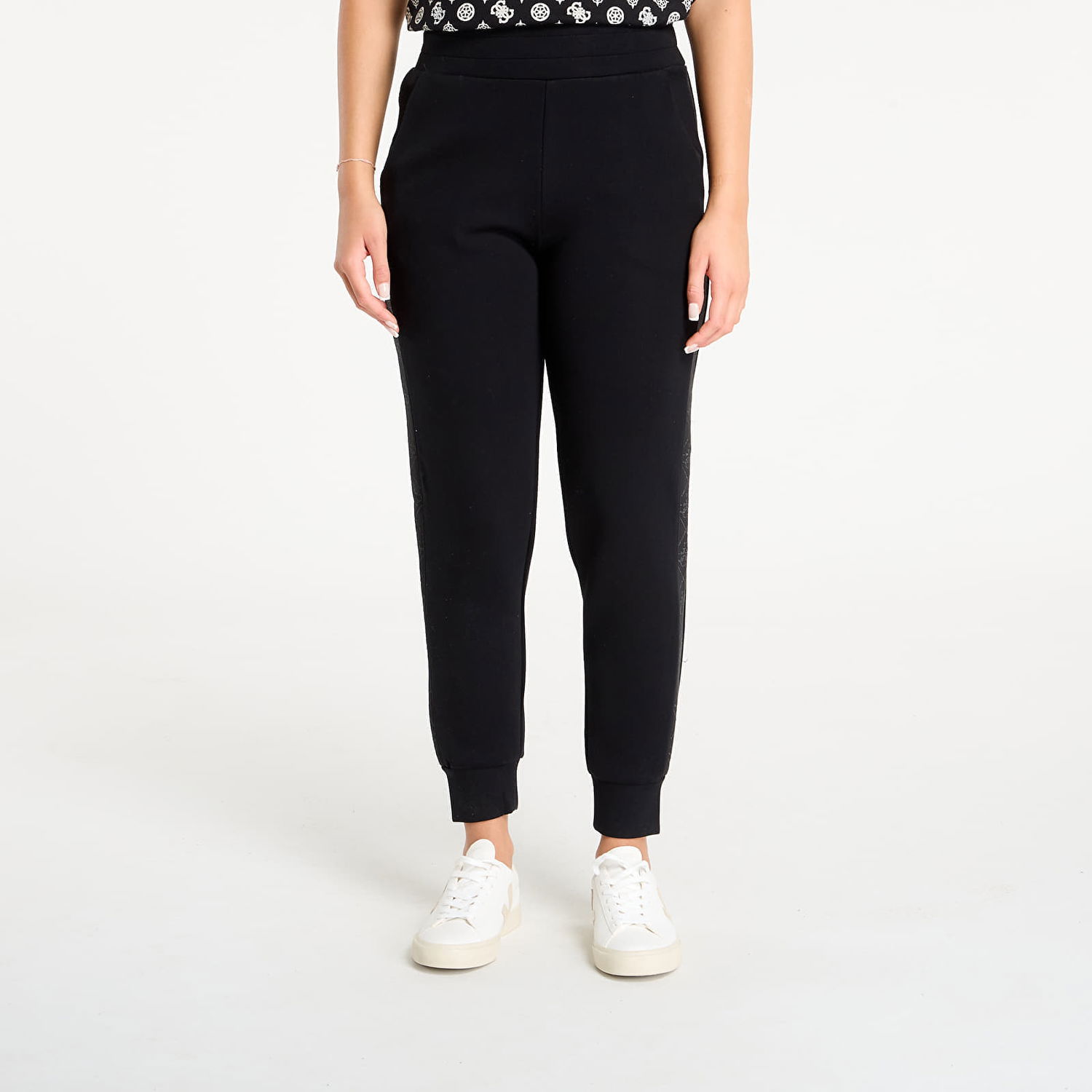 Byxor GUESS GUESS New Victoire Scuba Pants Svart | W5YB11KBYE2-JBLK, 0