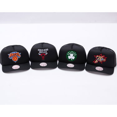 Keps Mitchell & Ness Mitchell & Ness Chicago Bulls Hidden Trucker Snapback Svart | HT11408-CBUBLCK, 3