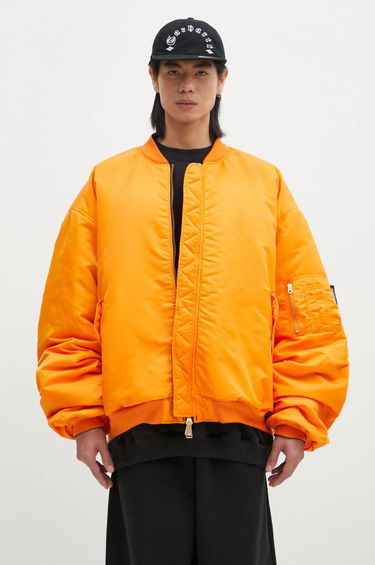 Bomberjacka VETEMENTS Alpha Industries Edition Reversible Bomber Jacket Svart | UA66JA310B, 1