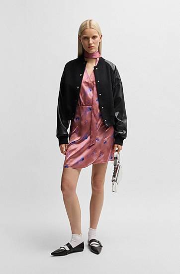 Klä BOSS Butterfly Print Wrap Dress with Button Cuffs Rosa | 50530149, 1