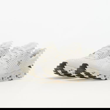 Sneakers och skor On Running Cloudswift PAD Vit | 41.98926, 5