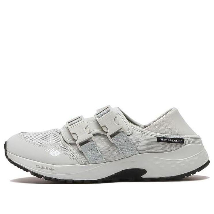 Sneakers och skor New Balance Fresh Foam 700 Grå | UA700GR1
