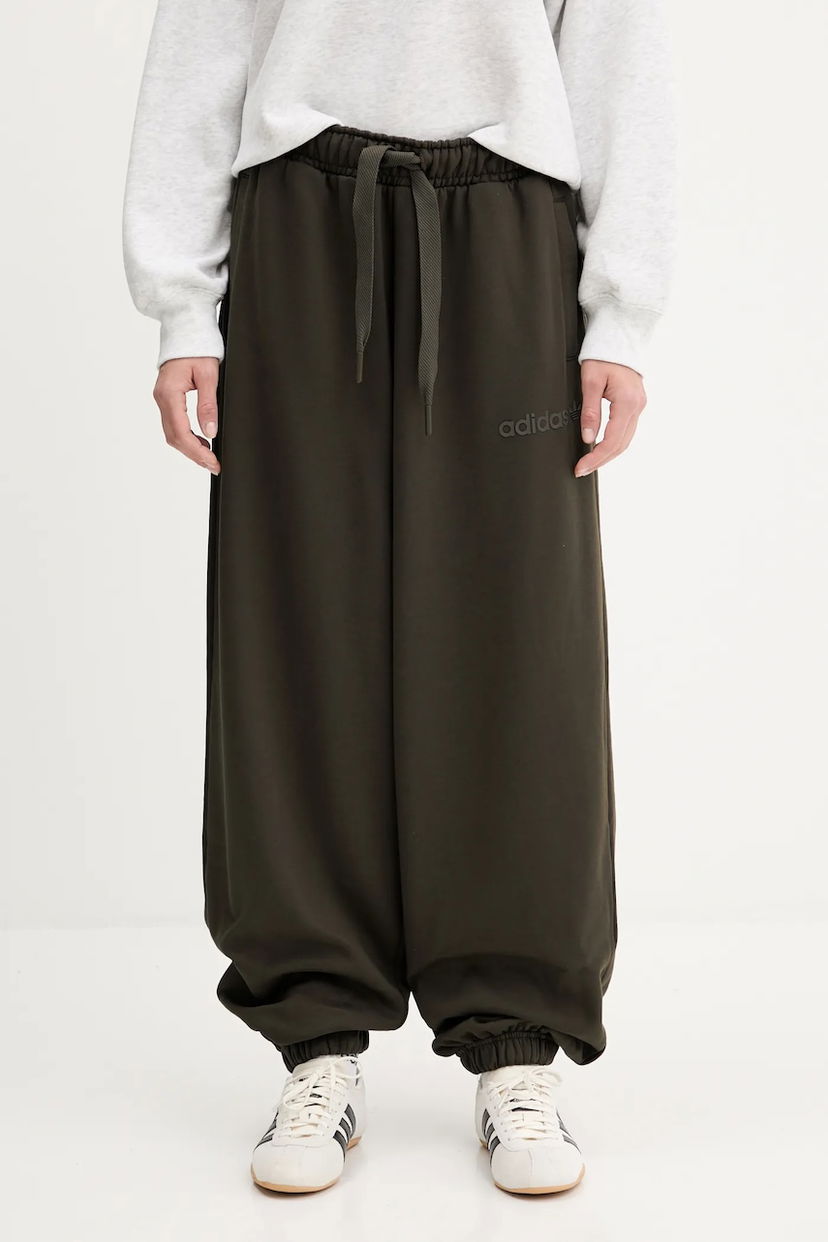 Träningsbyxor adidas Originals adidas Originals Essentials Wide-Leg Sweatpants Grön | JW0988