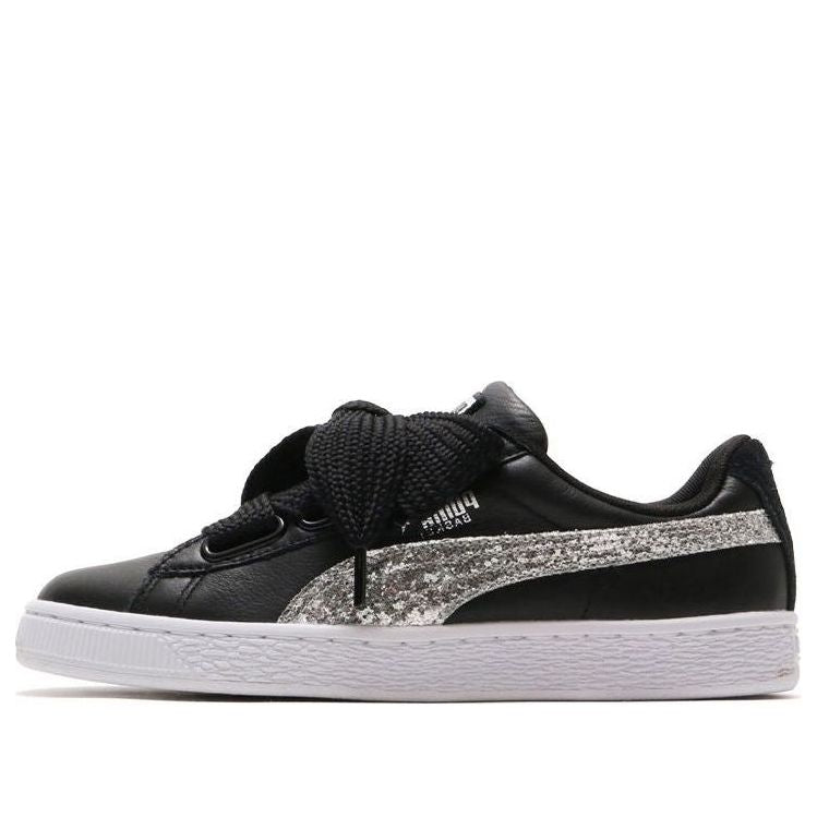 Sneakers och skor Puma PUMA Basket Heart Svart | 364078-03, 0