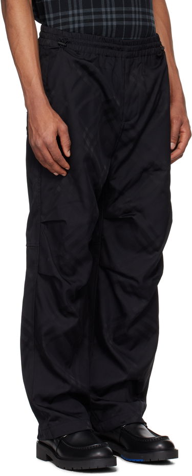 Cargo byxor Burberry Burberry Check Nylon Track Pants Svart | 8103963, 1