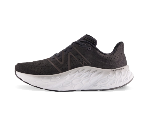 Löpning New Balance Fresh Foam X More v4 Svart | mmorgg4