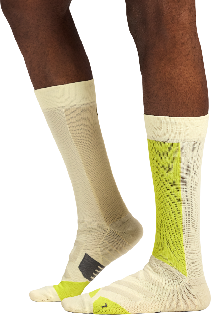 Strumpor On Running Performance High Sock Gul | 364-01751