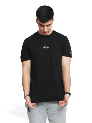 T-shirt New Era Essential Script Tee New Era Svart | 12590883
