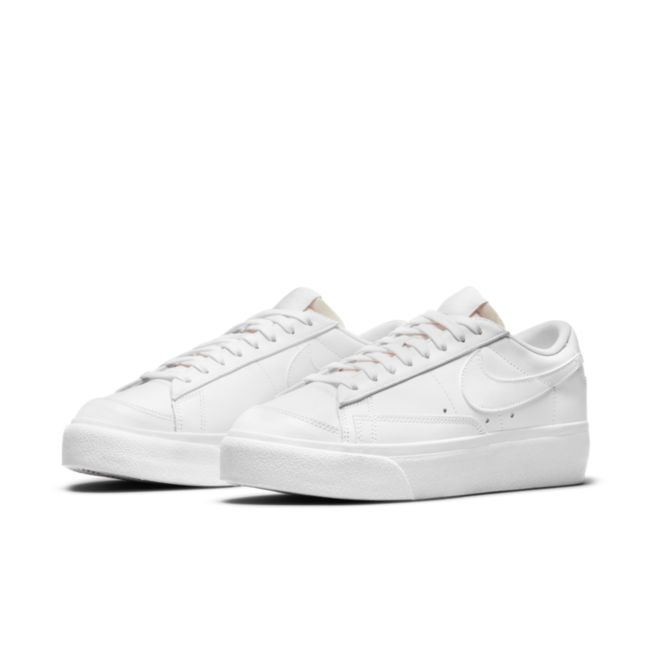 Sneakers och skor Nike Blazer Low Platform W Vit | DJ0292-100, 1