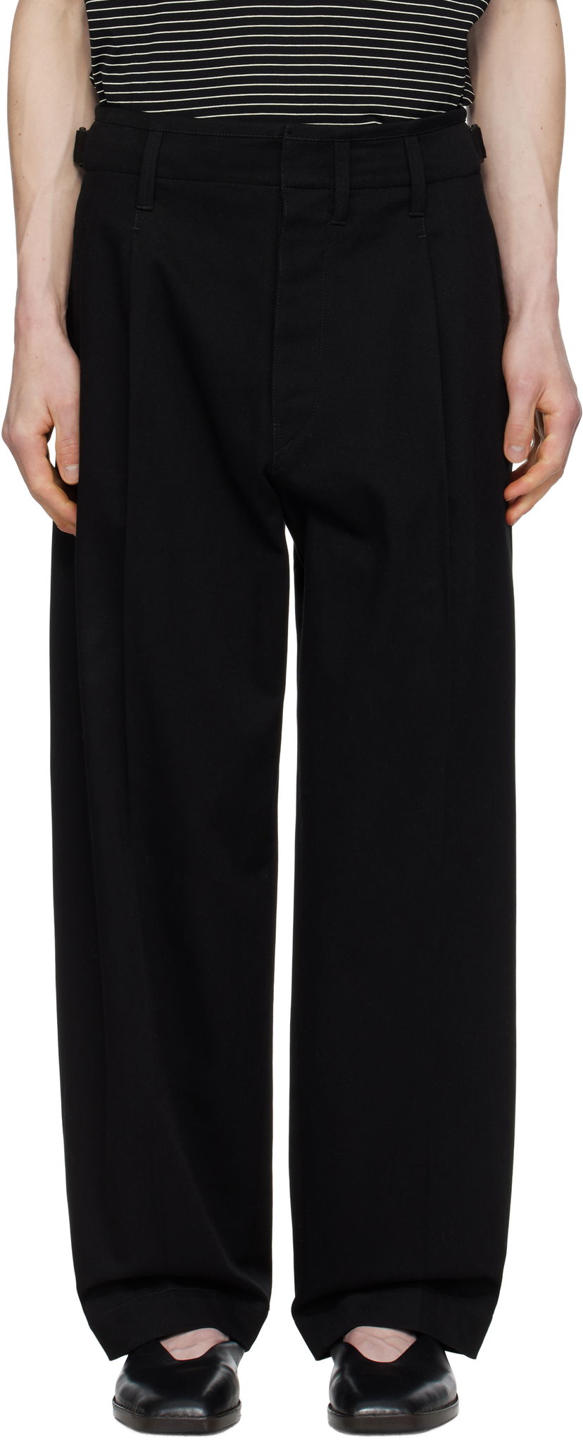Byxor LEMAIRE Lemaire Pleated Carrot Trousers Svart | PA1194 LF1365