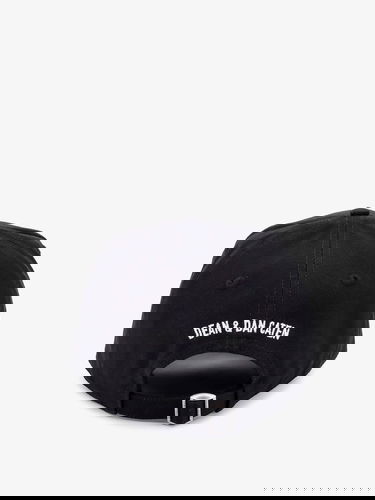 Keps DSQUARED2 DSQUARED2 Baseball Cap with Logo Svart | BCM066005C00001M063, 2