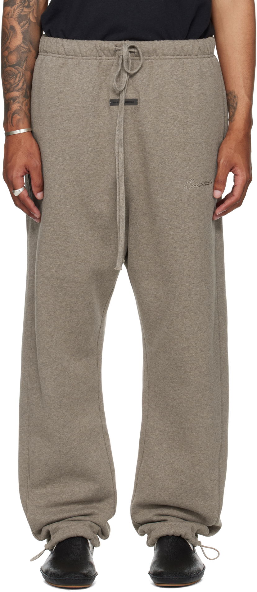 Träningsbyxor Fear of God Fear of God ESSENTIALS Relaxed Fleece Piping Sweatpants Grå | 130SP258063F